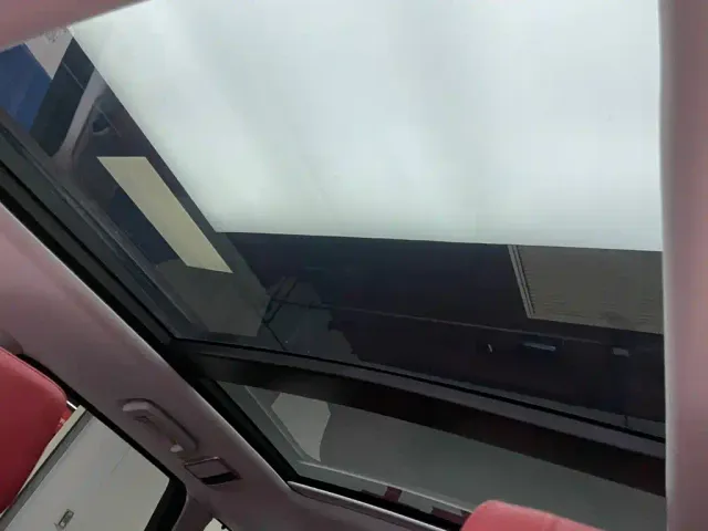 Land Rover Range Rover Sport — Фото автомобиля 11