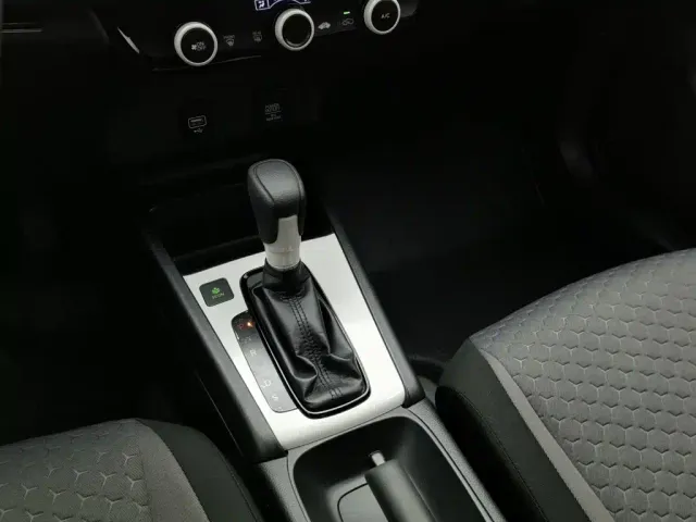 Honda Fit — Фото автомобиля 13