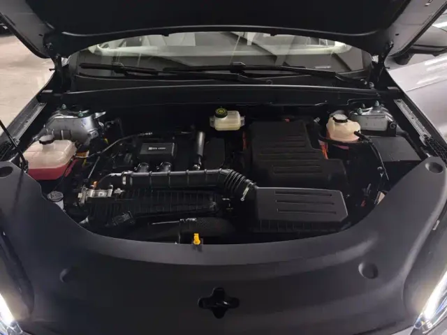 BYD Seal 05 DM-i — Фото автомобиля 10