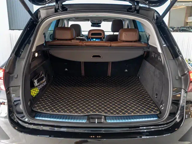Mercedes-Benz GLE-Class — Фото автомобиля 10