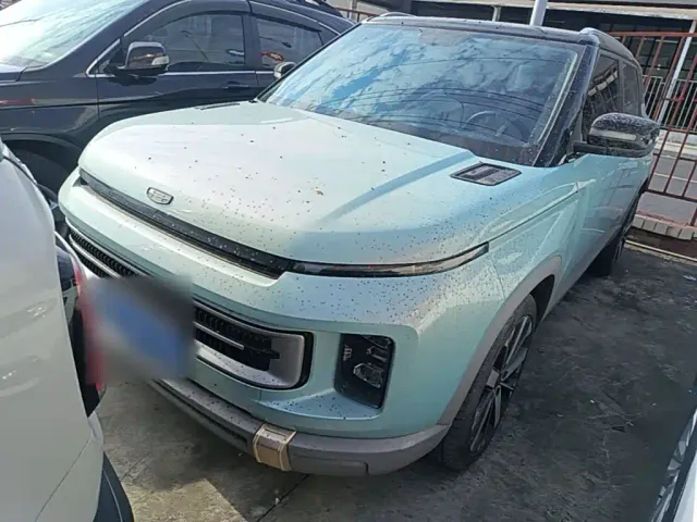 Фотография автомобиля — Geely ICON
