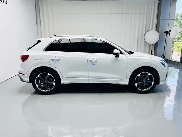 Audi Q3 — Фото автомобиля 5
