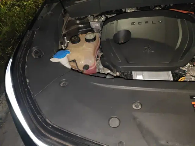 Geely Galaxy L7 — Фото автомобиля 21