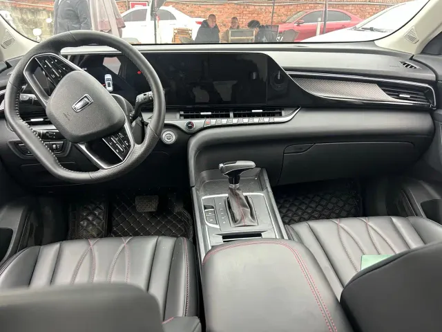 Bestune T55 — Фото автомобиля 6
