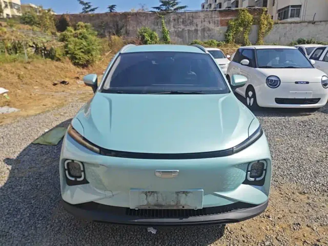 Geely Geometry E Firefly — Фото автомобиля 2