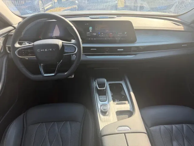 Chery Arrizo 8 — Фото автомобиля 6