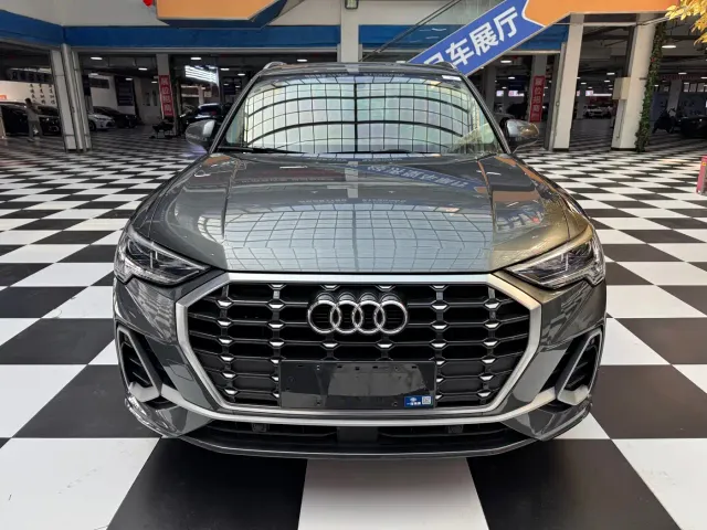 Audi Q3 — Фото автомобиля 2