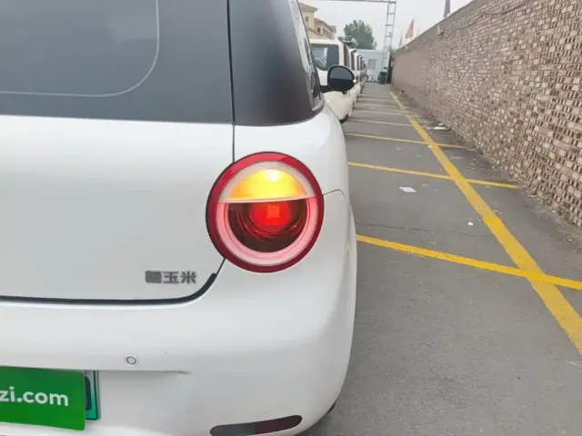 Changan Lumin — Фото автомобиля 7
