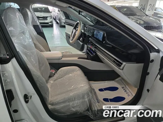 Hyundai Grandeur GN7 — Фото автомобиля 19