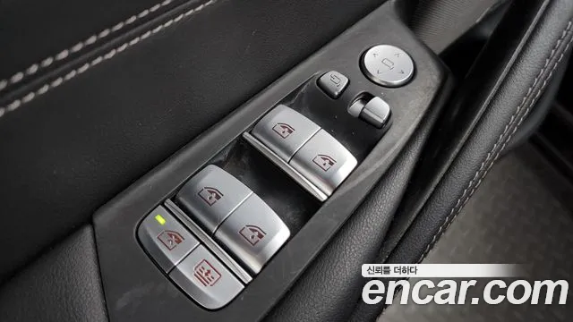 BMW 5-Series — Фото автомобиля 23