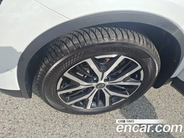 Renault-KoreaSamsung QM6 Новый QM6 2.0 GDe RE Signature 2WD — Фото автомобиля 5