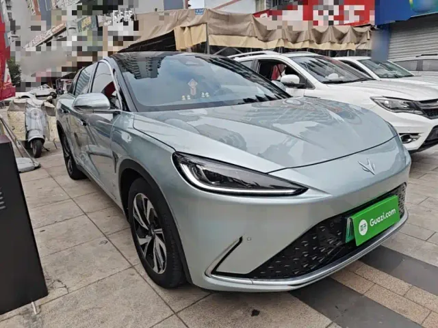 Arcfox Alpha S — Фото автомобиля 3