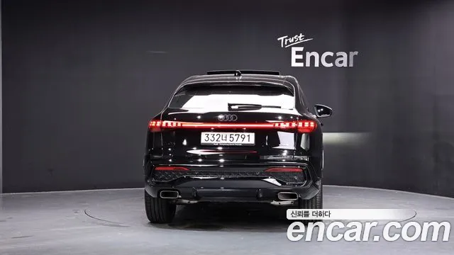 Audi Q5 40 TFSI quattro Sportback S Line — Фото автомобиля 4