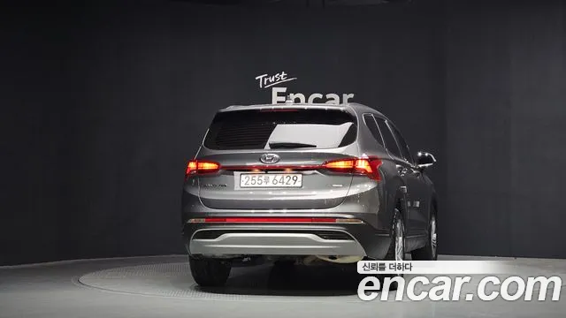 Hyundai Santafe Новый Santa Fe Дизель 2.2 4WD — Фото автомобиля 4