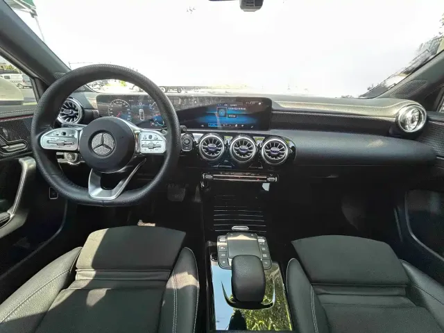 Mercedes-Benz Mercedes-Benz A-Class 2022 Facelift III A 200 L Sport Sedan Fashion — Фото автомобиля 7