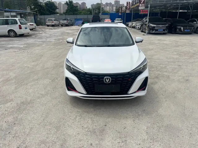 Changan Eado — Фото автомобиля 2