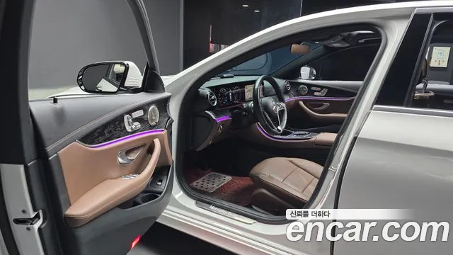 Mercedes-Benz E-Class W213 — Фото автомобиля 15