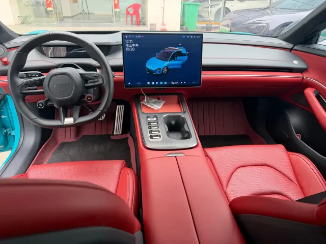 Xiaomi SU7 — Фото автомобиля 5