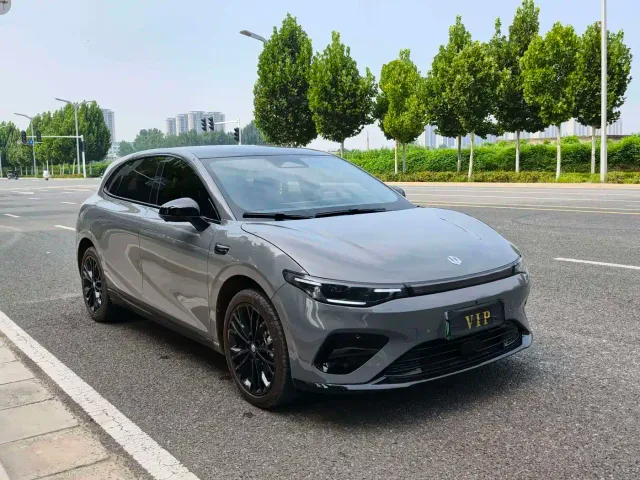 Leapmotor Lafa 5 — Фото автомобиля 3