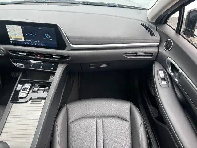 Hyundai Sonata — Фото автомобиля 14
