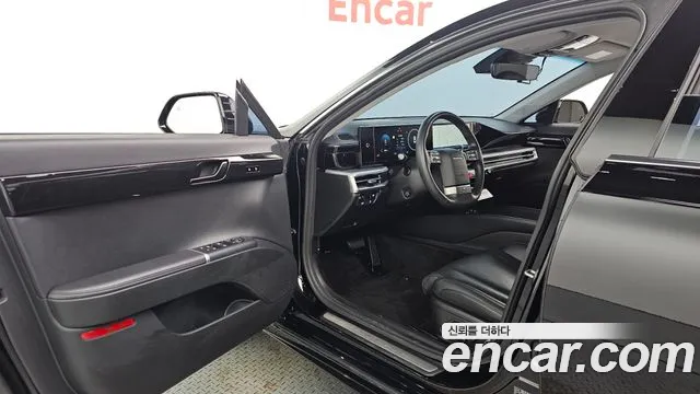 Hyundai Grandeur GN7 — Фото автомобиля 15