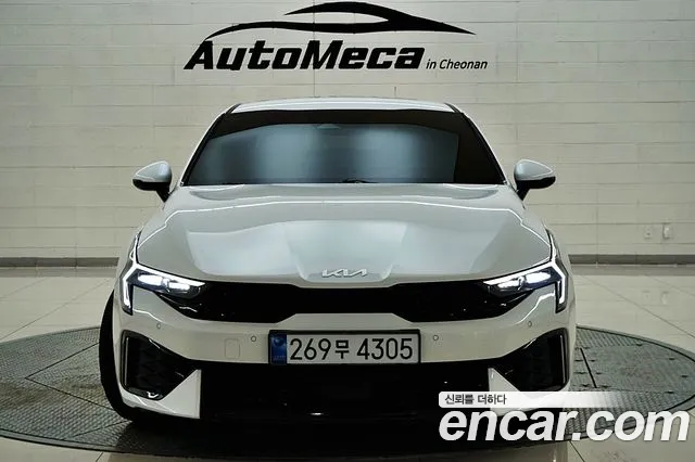 Фотография автомобиля — Kia K5 Generation 3