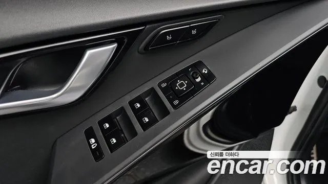 Kia Niro The All New Niro Signature — Фото автомобиля 17