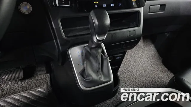 Hyundai Staria — Фото автомобиля 12