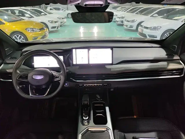 Geely Haoyue L — Фото автомобиля 9