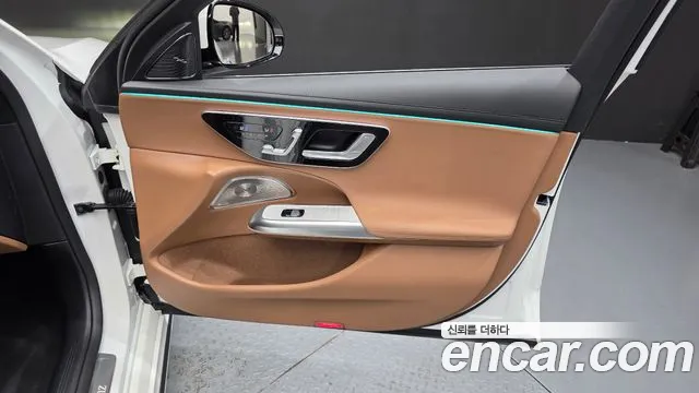 Mercedes-Benz E-Class W214 — Фото автомобиля 25