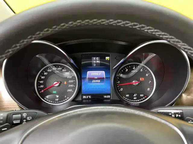 Mercedes-Benz V-Class — Фото автомобиля 18
