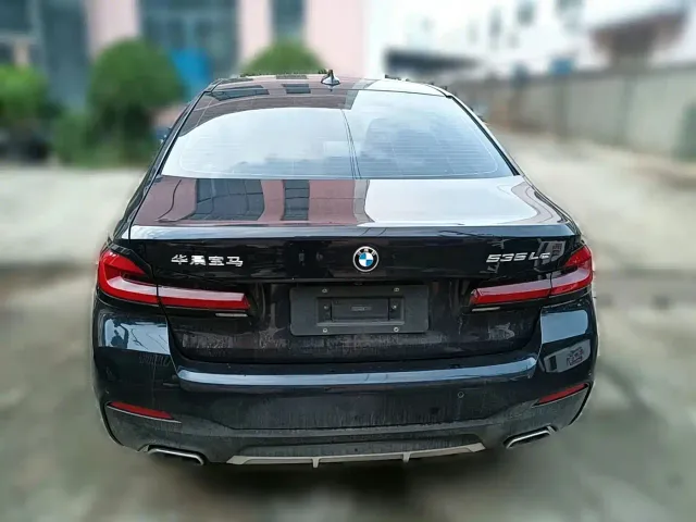BMW 5 Series — Фото автомобиля 7