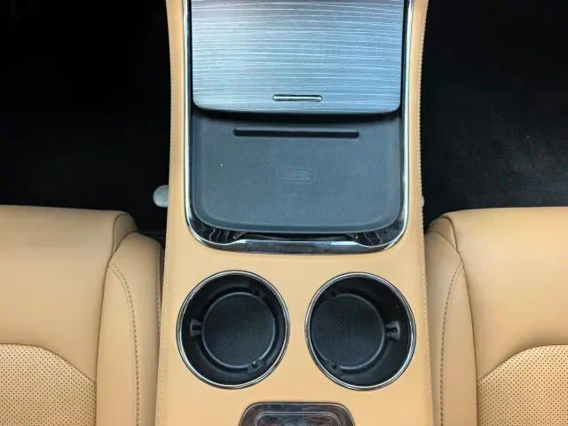 Leapmotor C11 — Фото автомобиля 9