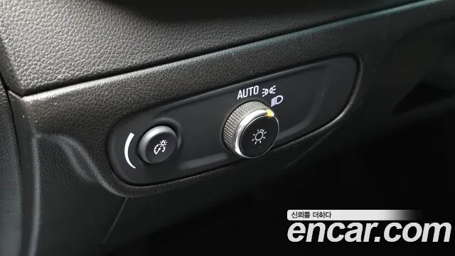 ChevroletGMDaewoo Bolt EV — Фото автомобиля 19