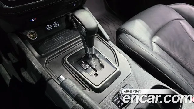 KG_Mobility_Ssangyong Rexton Новый Rexton Sport Khan Дизель 2.2 4WD — Фото автомобиля 9