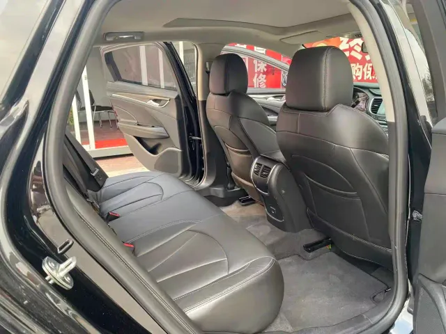 Buick LaCrosse — Фото автомобиля 12