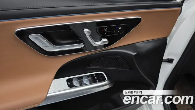 Mercedes-Benz E-Class W214 — Фото автомобиля 26