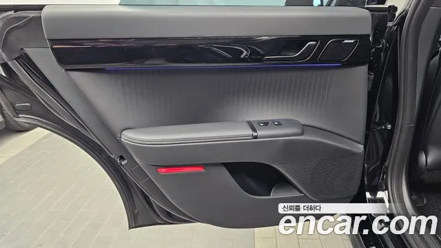 Hyundai Grandeur GN7 — Фото автомобиля 14