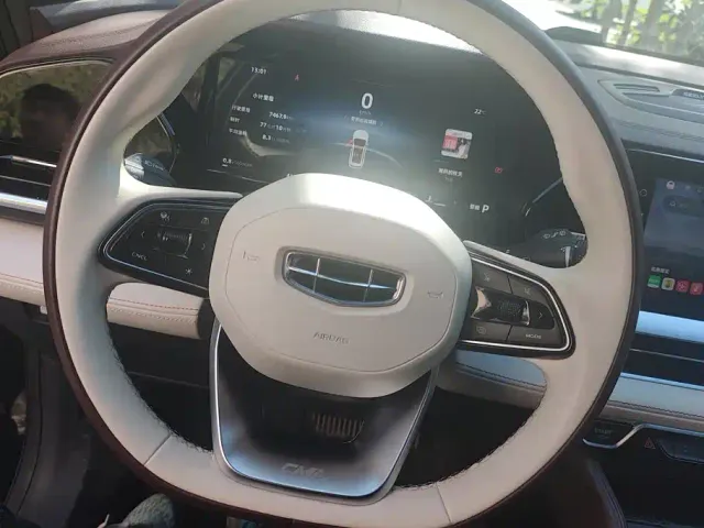 Geely Xingyue L — Фото автомобиля 15