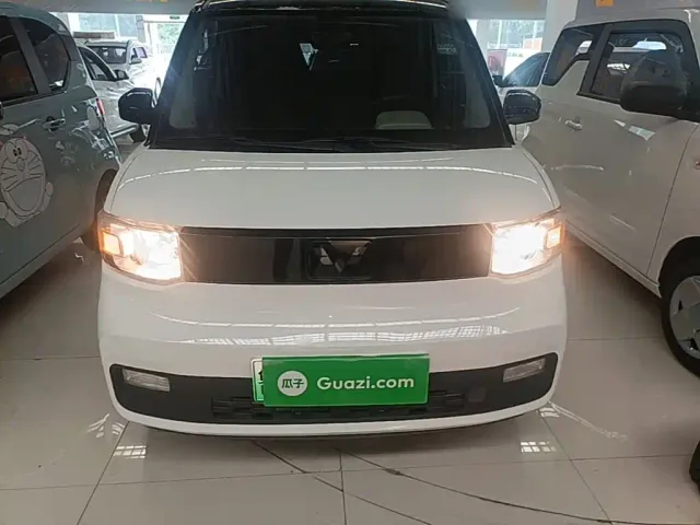 Wuling Hongguang Mini EV — Фото автомобиля 2