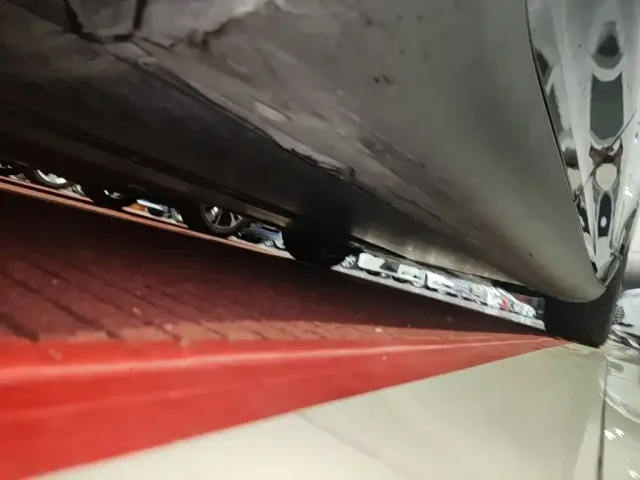 Tesla Model Y — Фото автомобиля 20