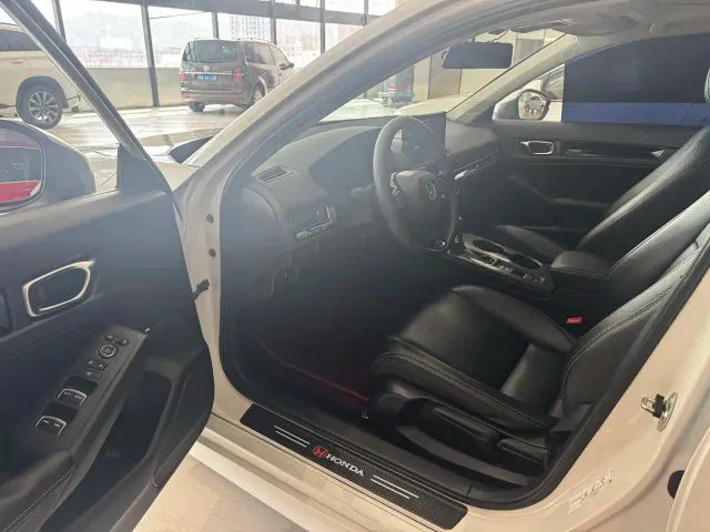 Honda Civic — Фото автомобиля 9
