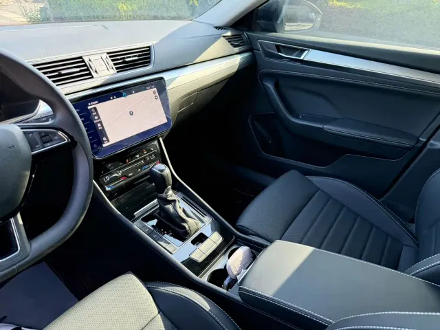 Skoda Superb — Фото автомобиля 14