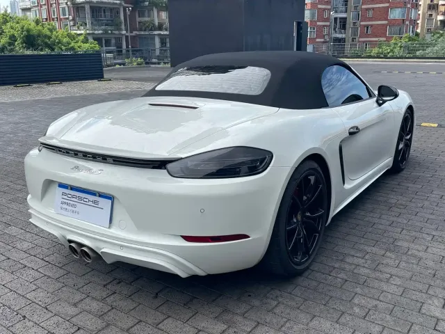 Porsche 718 — Фото автомобиля 13