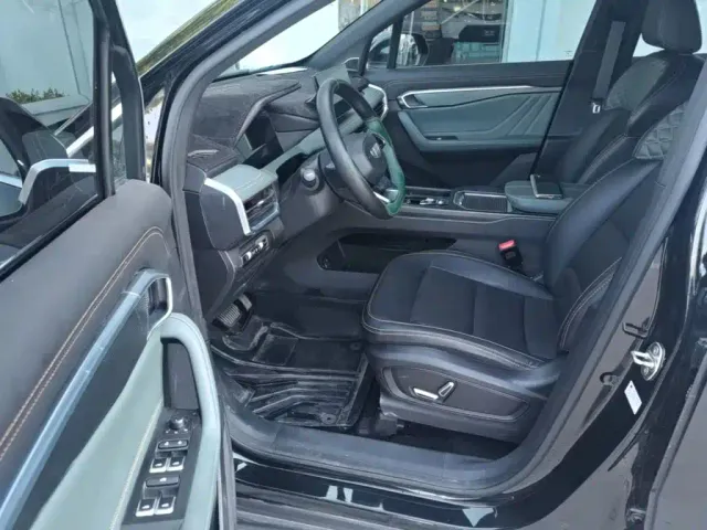 Geely Haoyue L 2023 2.0T DCT Premium Model — Фото автомобиля 15