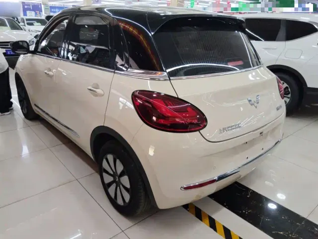 Wuling Bingo — Фото автомобиля 22