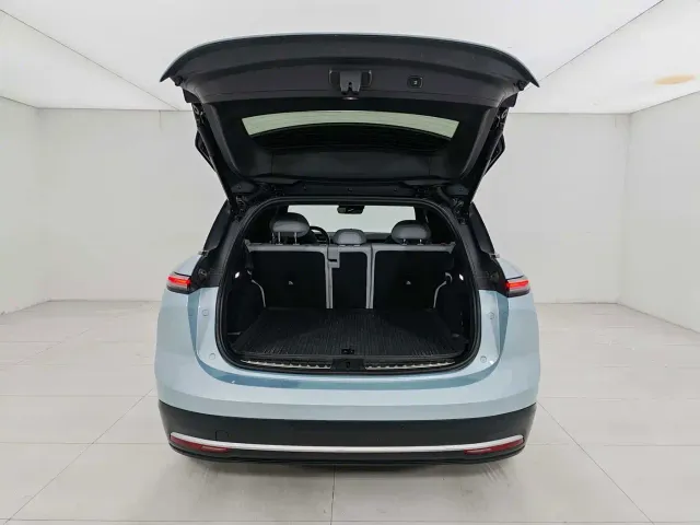 Nio ES6 — Фото автомобиля 11