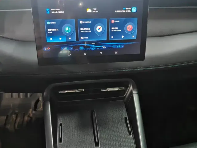 BYD Qin PLUS — Фото автомобиля 14