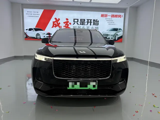 Li Auto ONE — Фото автомобиля 2