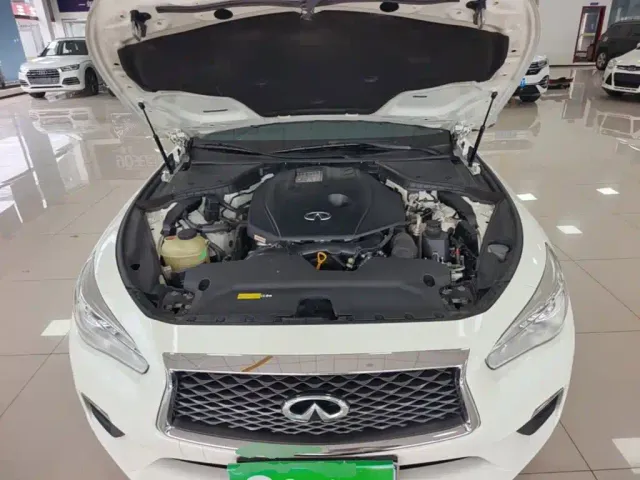 Infiniti Q50L — Фото автомобиля 19